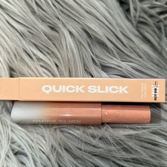 Hair slick - Picture 1 of 1